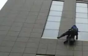 瓷磚外墻的清潔按照什么順序比較好呢？